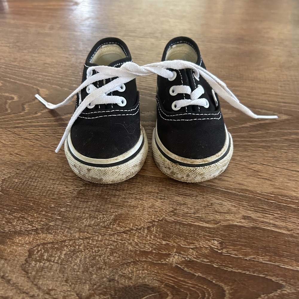 Little Baby Vans, size 3